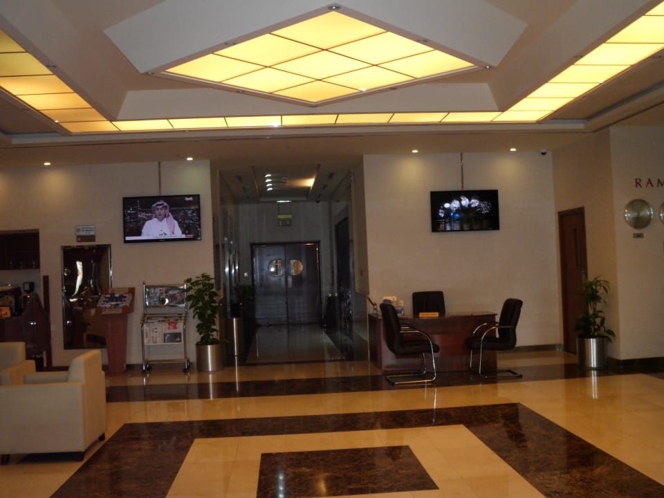 Lobby Ramada By Wyndham Dubai Deira
