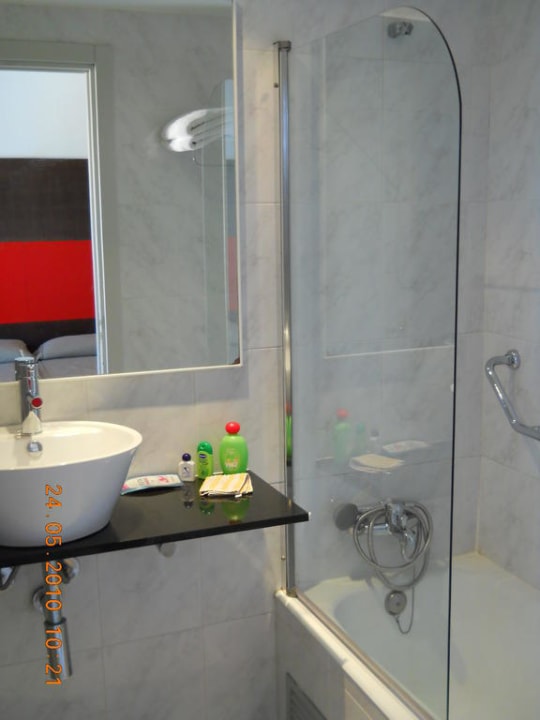 Badezimmer Bahía de Alcúdia Hotel & Spa