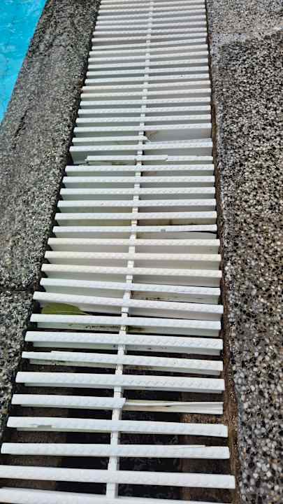 Strand Bahari Beach Hotel