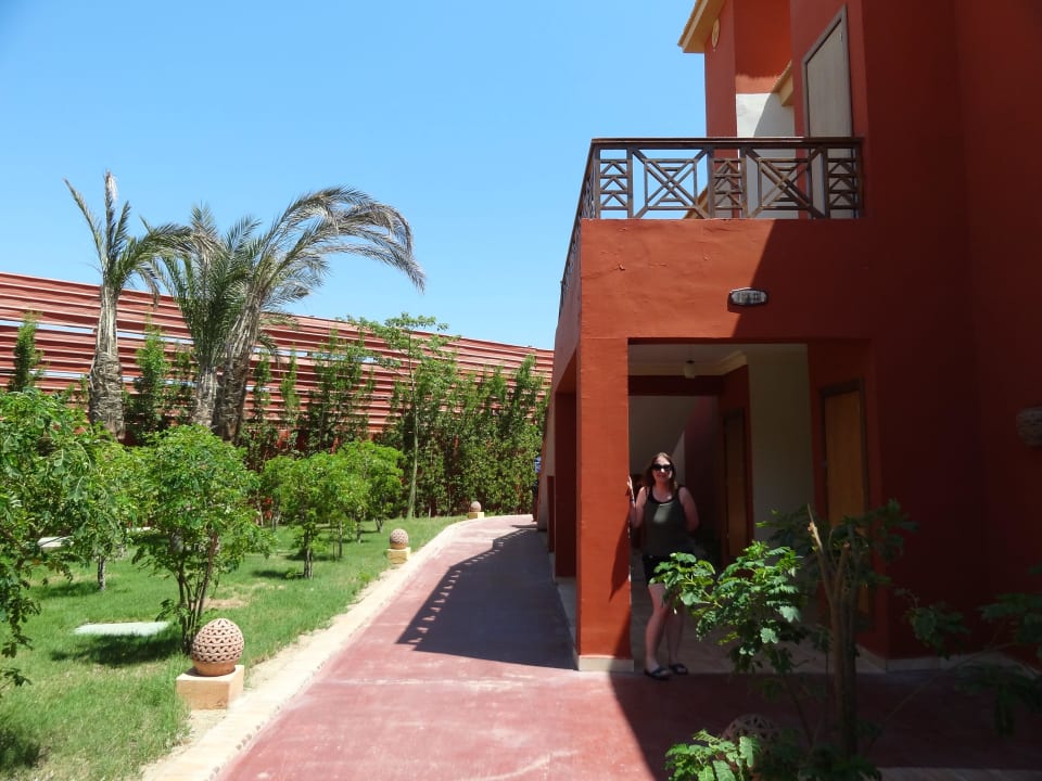 Zum Zimmer Pickalbatros Alf Leila Wa Leila Resort - Neverland Hurghada