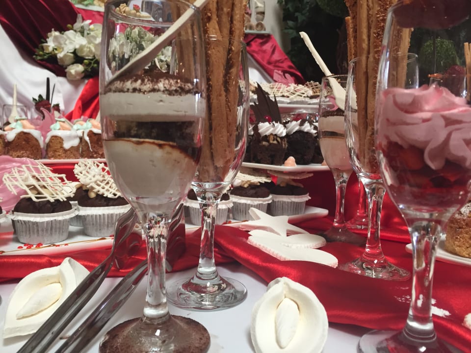 Gastro Hotel Royal Garden Beach