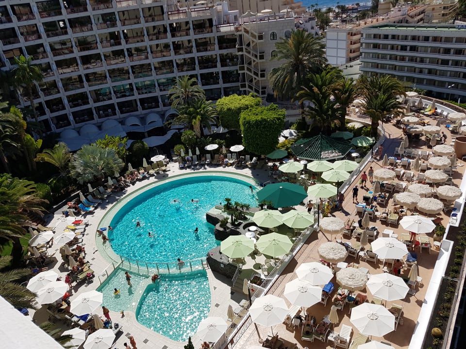 Pool Seaside Hotel Sandy Beach