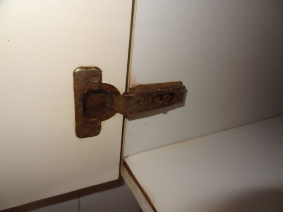 Schaniere der Küchenschränke Hotel Don Felipe