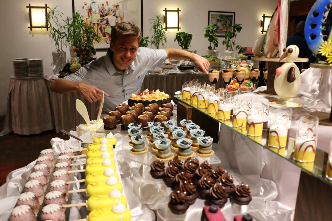 Eine Herausforderung für die Figur :D NH Collection Maldives Reethi Resort