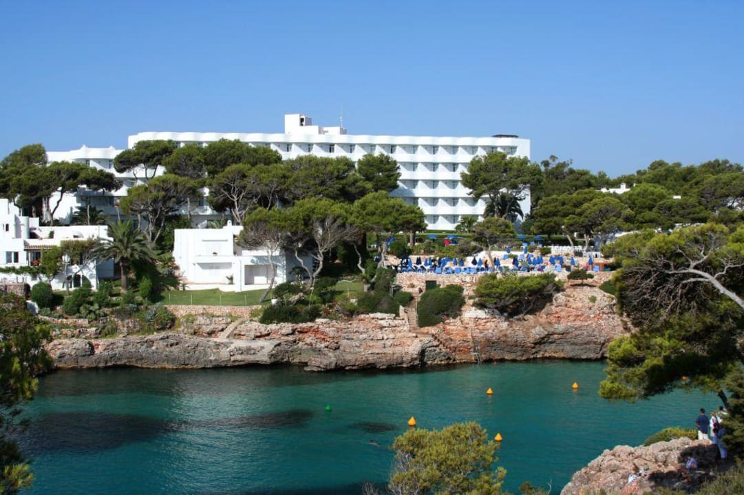 Inturotel Cala Esmeralda mit gleichnamiger Bucht Inturotel Cala Esmeralda