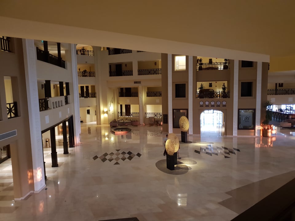 Lobby Steigenberger ALDAU Beach Hotel