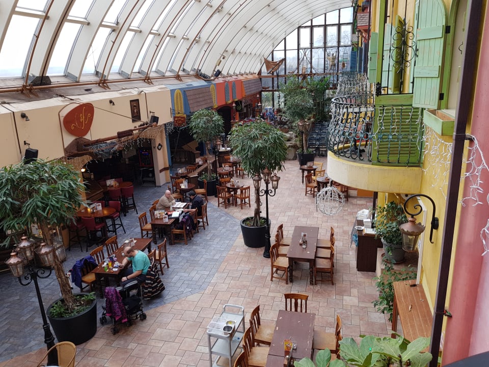 Market Dom Center Parcs Park Nordseeküste