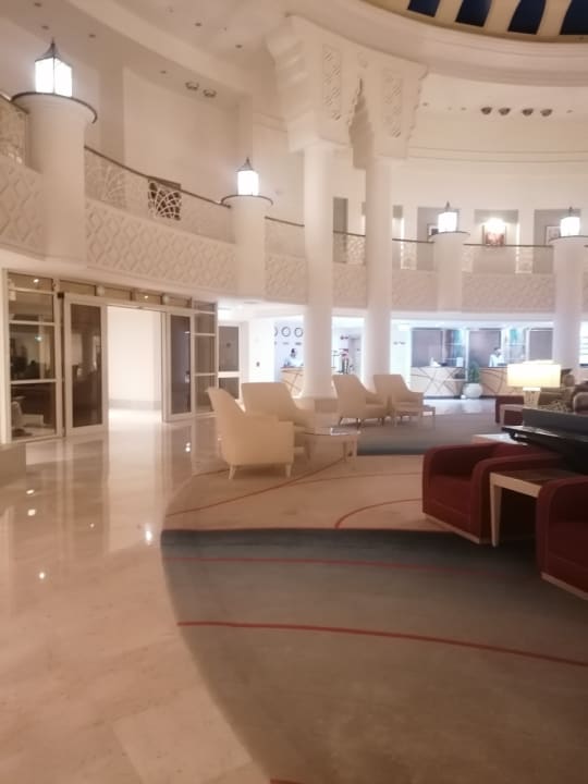 Lobby Old Palace Resort