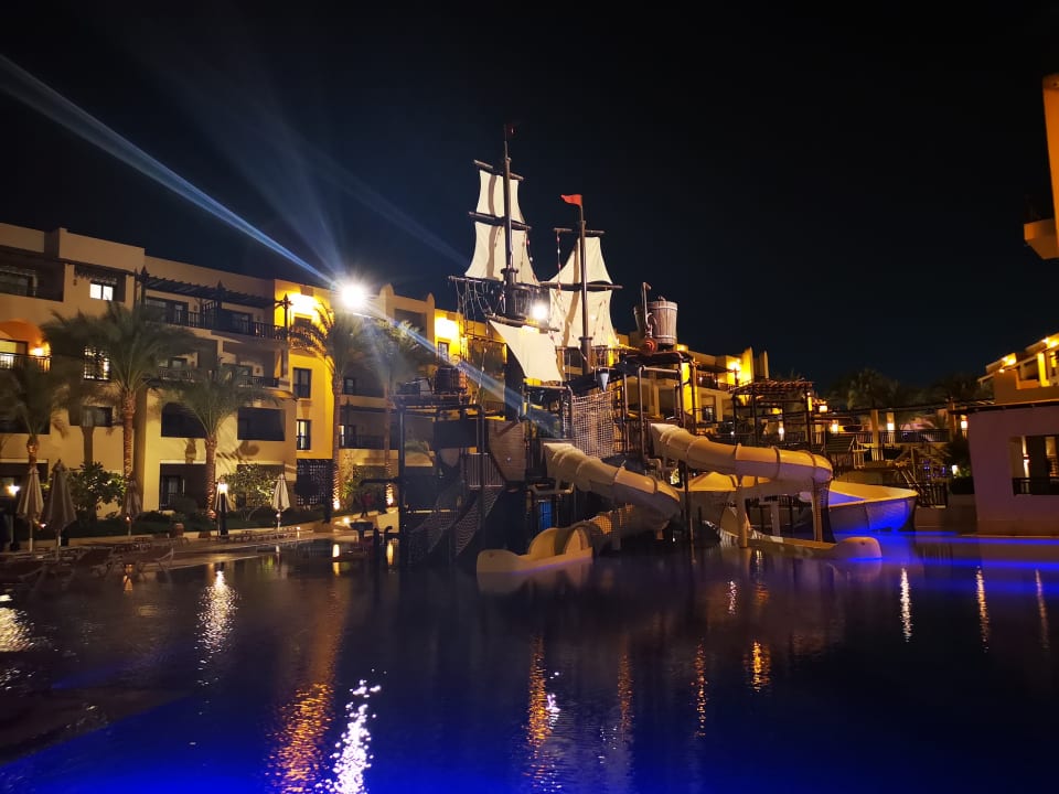 Gartenanlage Steigenberger Aqua Magic