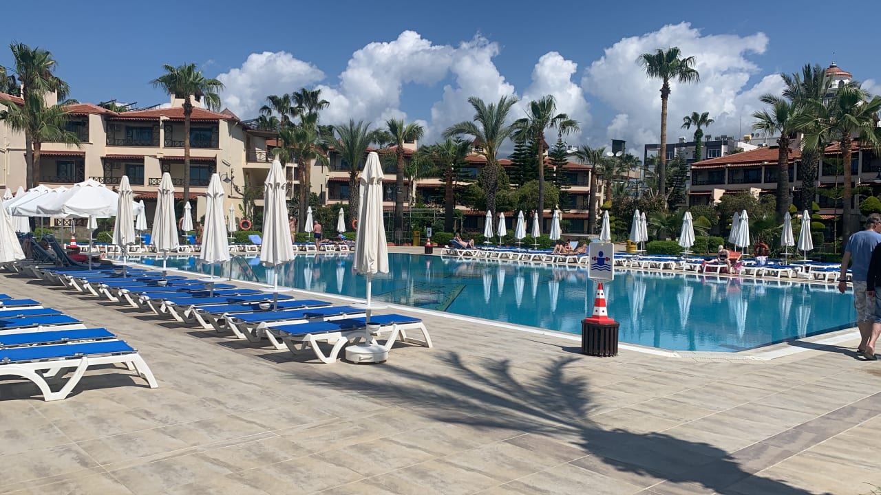 Pool Saphir Hotel & Villas