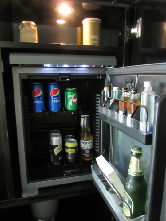 Zimmer W Abu Dhabi - Yas Island