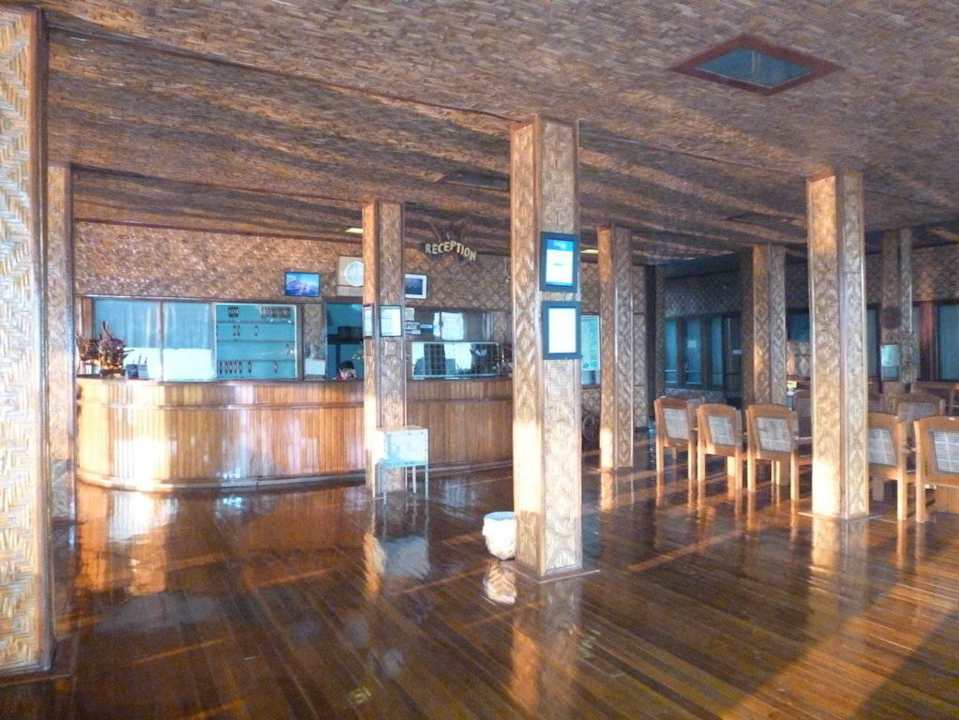 Lobby im Hauptgebäude Hotel Golden Island Cottages 1 & 2