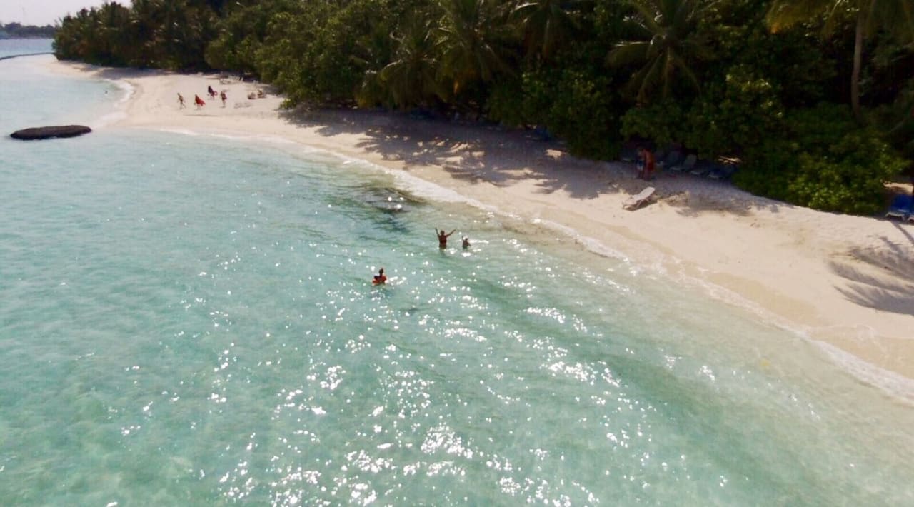 Strand Kuramathi Maldives