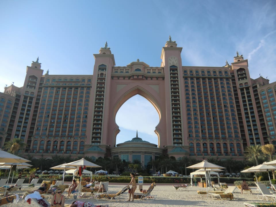 Vom Strand aus gesehen Atlantis, The Palm