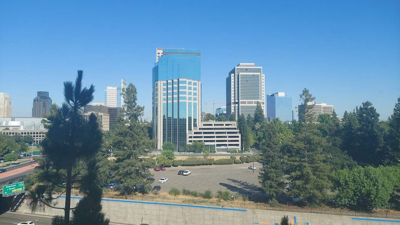 Ausblick Hotel Embassy Suites Sacramento Riverfront Promenade