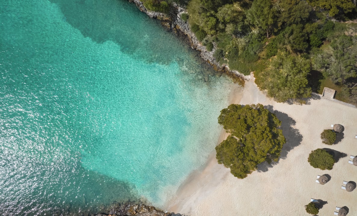 Strand Ikos Porto Petro