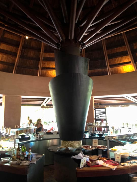 Beim Frühstück im Marula  Lopesan Baobab Resort