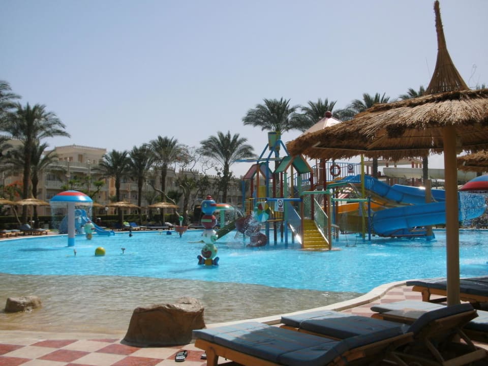 Der schöne Kinderpool Beach Albatros Resort