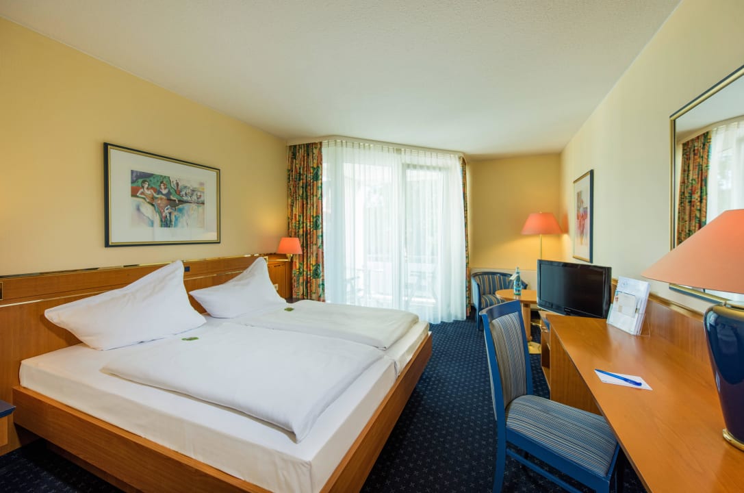 Beispiel Komfort-Doppelzimmer Göbel's Hotel Quellenhof