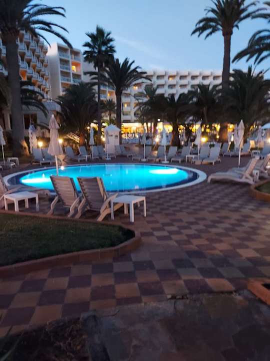 Pool Hotel Riu Palace Tres Islas