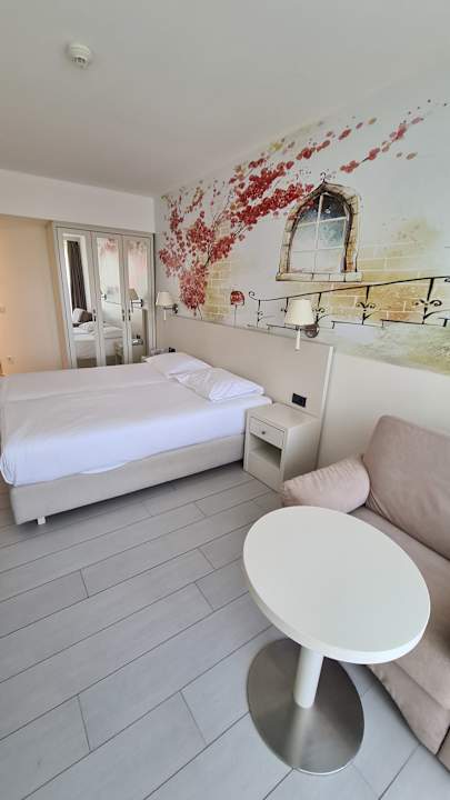 Zimmer Iberostar Waves Bellevue