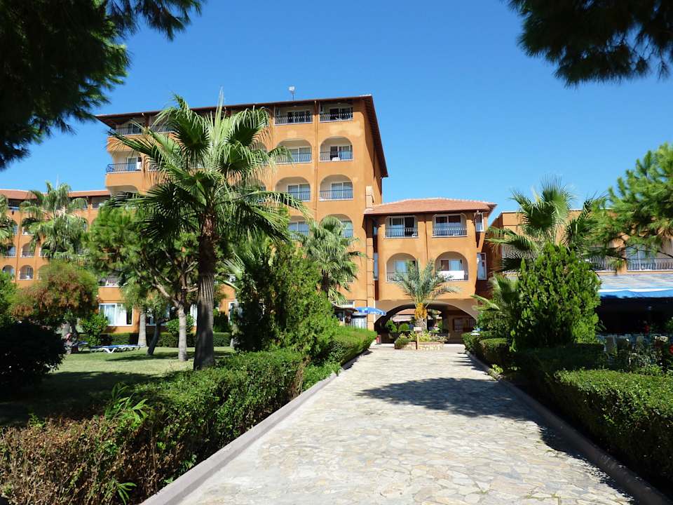 Garten Club Turtas Beach Hotel