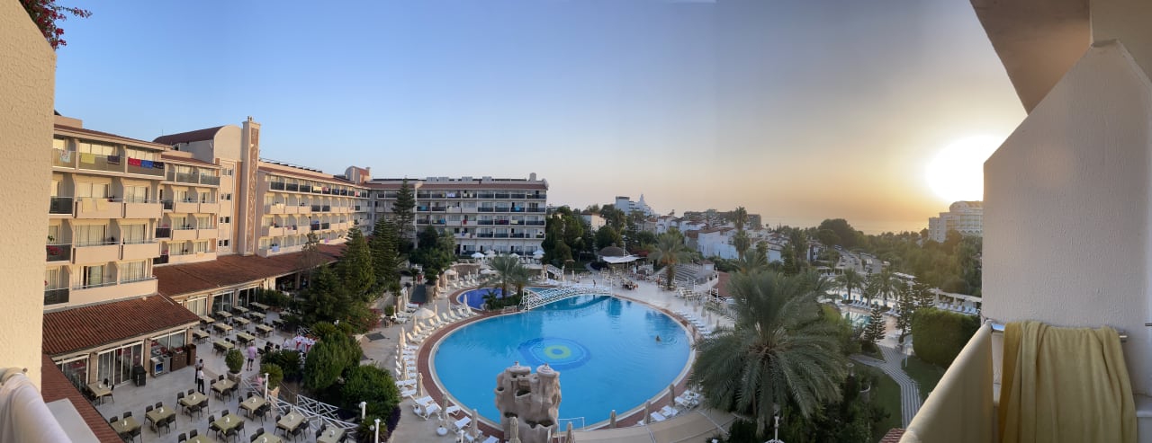 Ausblick Seaden Corolla Hotel