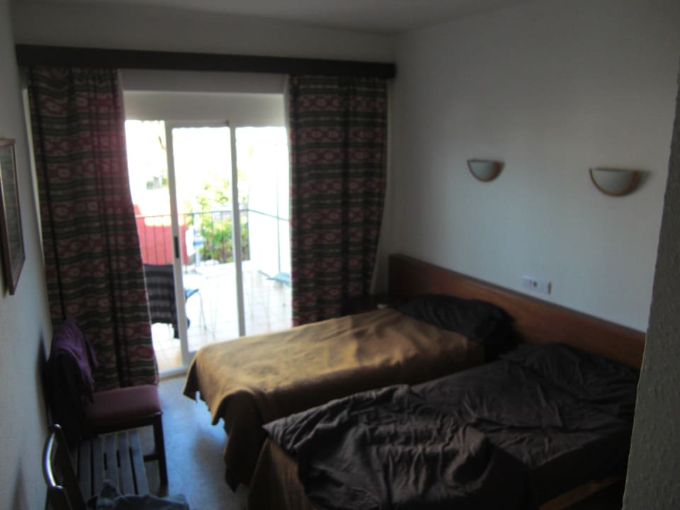 Zimmer Hostal Villa Cati