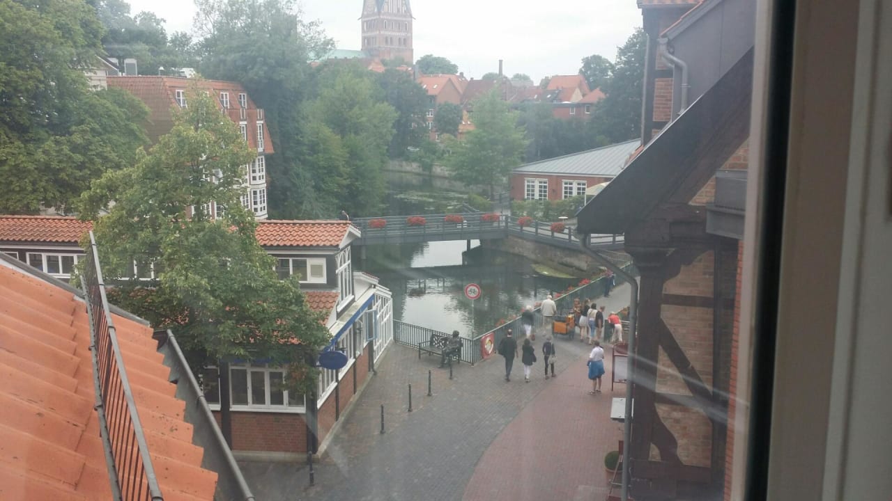 Blick aus dem Fenster nach links Bergström Hotel Lüneburg