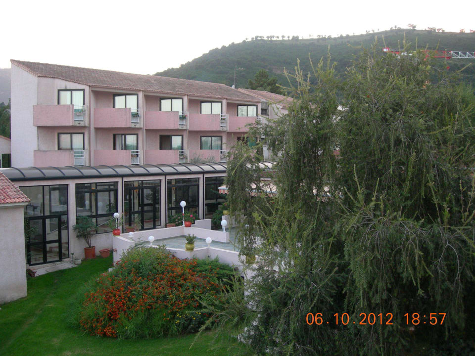 Gartenanlage Hotel Chez Walter