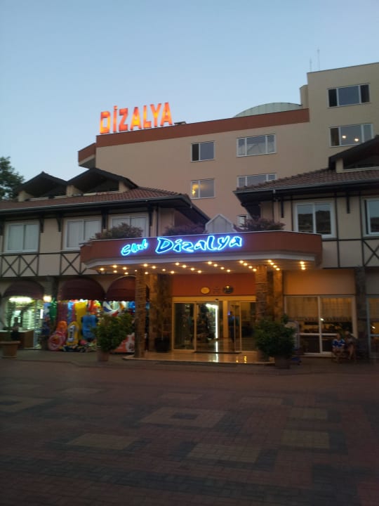 Haupthaus  Club Dizalya