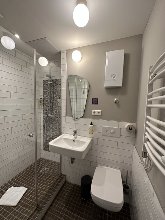 Zimmer KONCEPT HOTEL zum kostbaren Blut