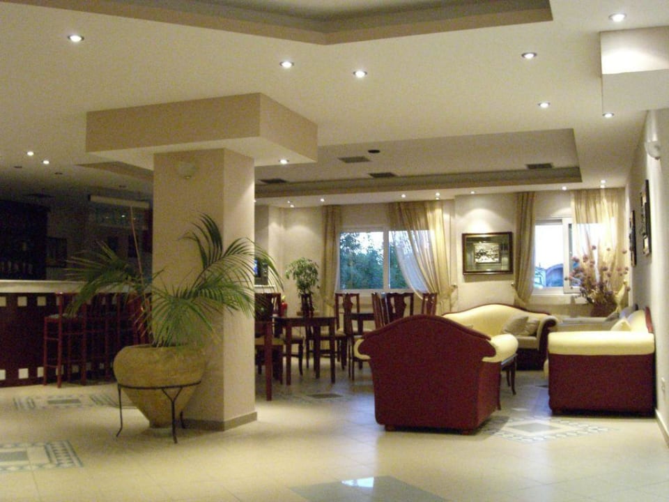 Bar/Lobby im Hotel Hotel Hanioti Palace/Chanioti Palace