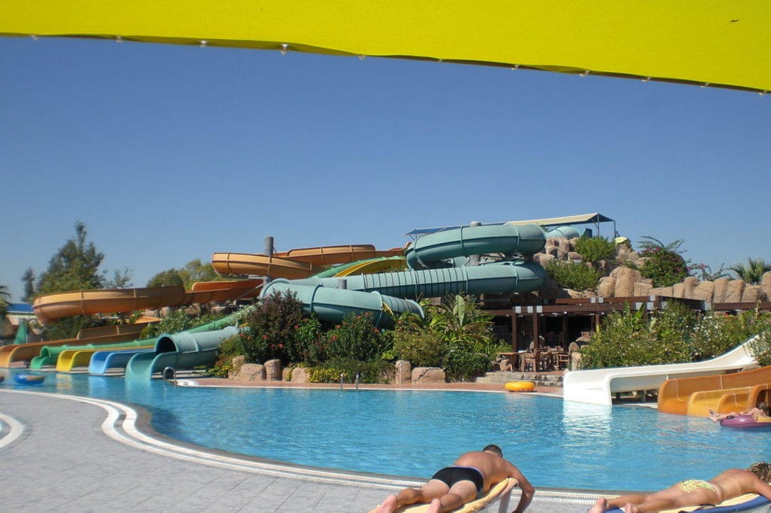 Aquapark VONRESORT Golden Beach