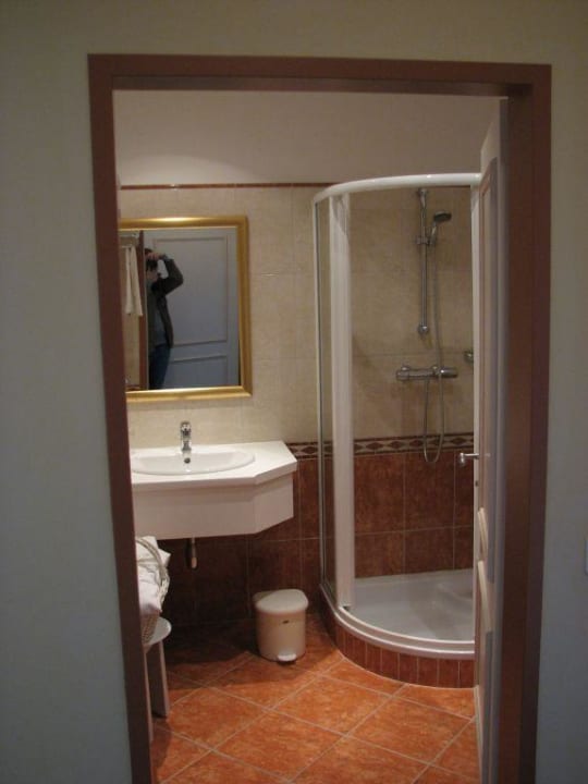4 Jahreszeitten Badezimmer Thermenhotel Vier Jahreszeiten