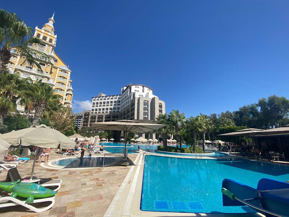 Pool Melas Lara Hotel