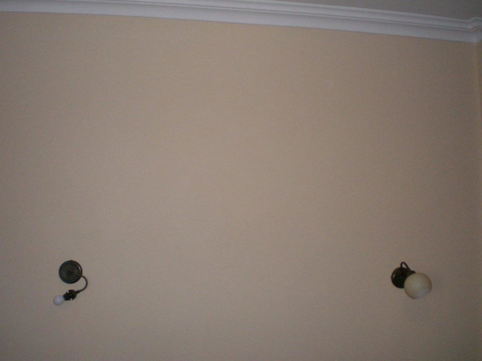 Lampen über den Betten Acar Hotel