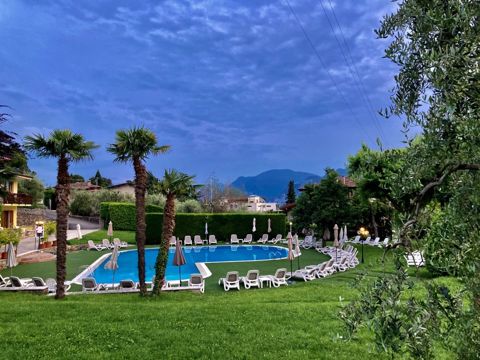 Pool Park Hotel Val Di Monte