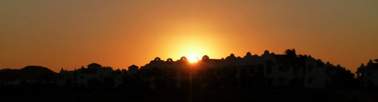 Sonnenuntergang Lahami Bay Beach Resort