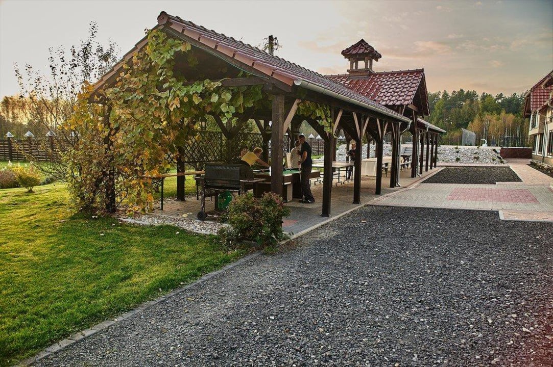 Wiata grillowa Tematyczny Ośrodek Sportowo-Rekreacyjny Dwór Zawiszy