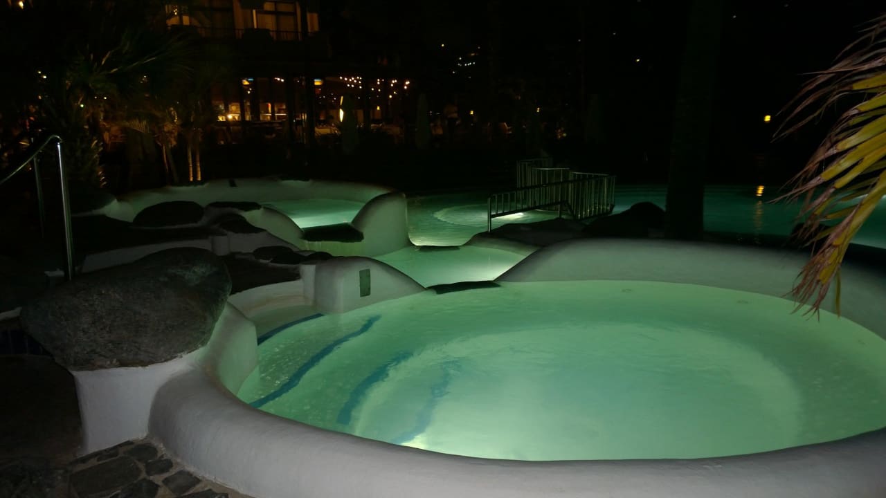 Whirlpools abends Corallium Beach by Lopesan Hotels - Adults only