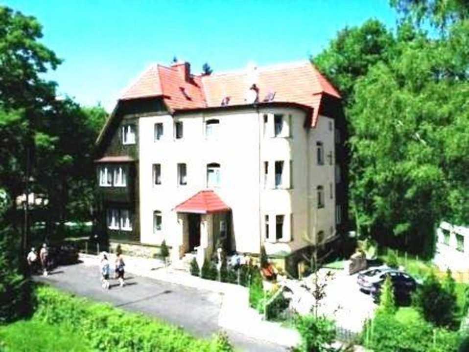 Kurhotel Haus Eichendorff (Debiwy Dwor) Dębowy Dwór