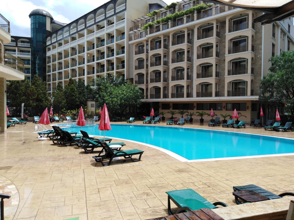 Pool Hotel Mena Palace