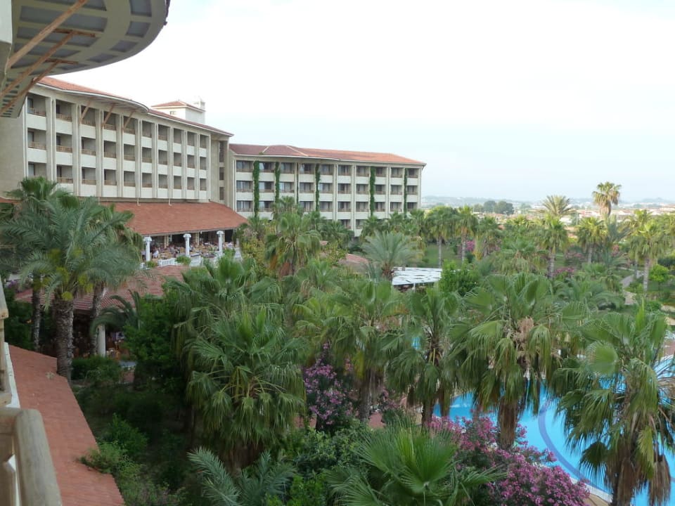 Außenansicht vom Hotel mit Pool Hotel Defne Garden