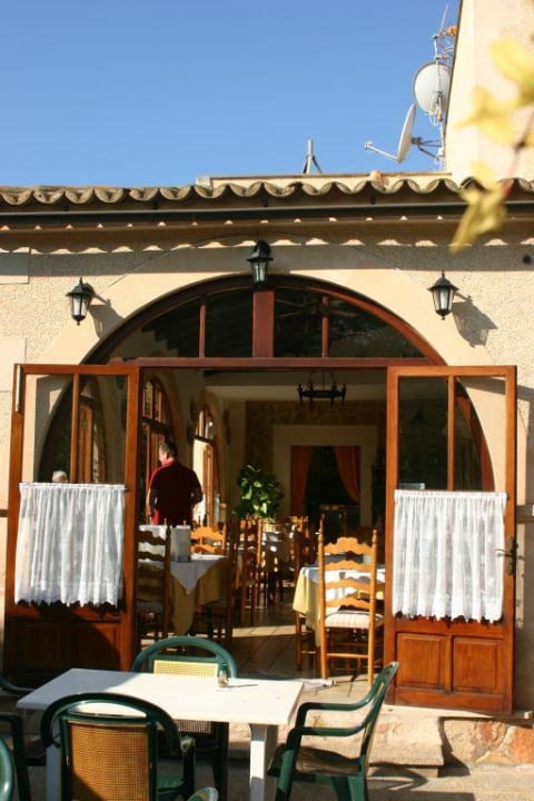 Blick auf Restaurant Villa Lorenzo