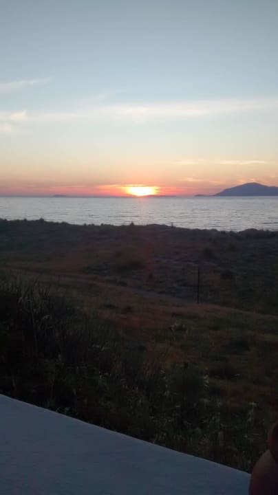 Sonnenuntergang Neptune Luxury Resort