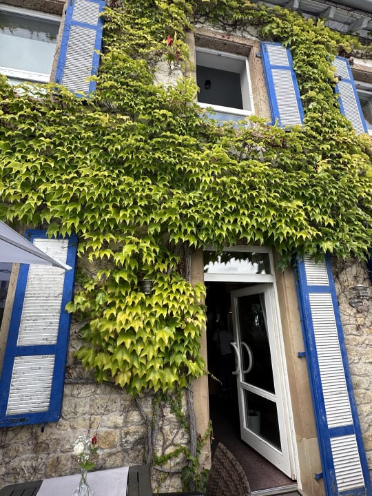 Lobby Hofgut Wißberg - Das Weinberghotel