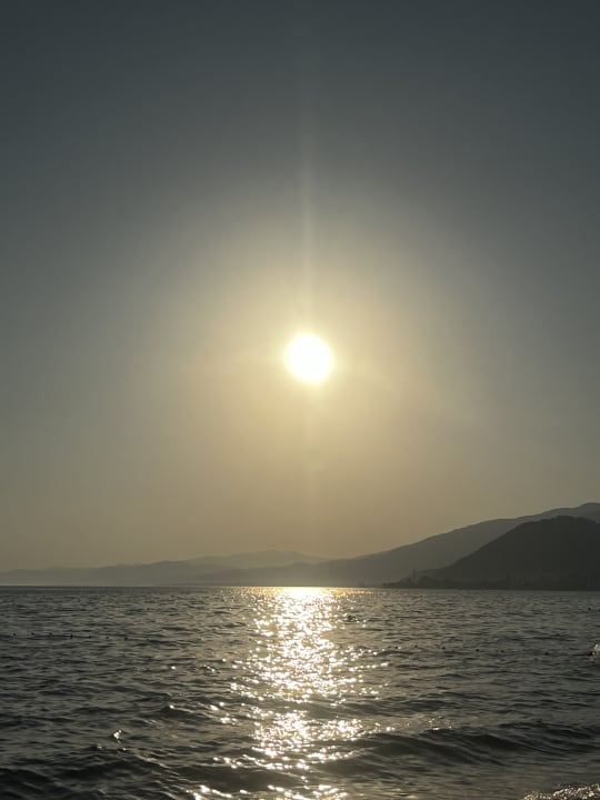 Strand Beykonagi Hotel