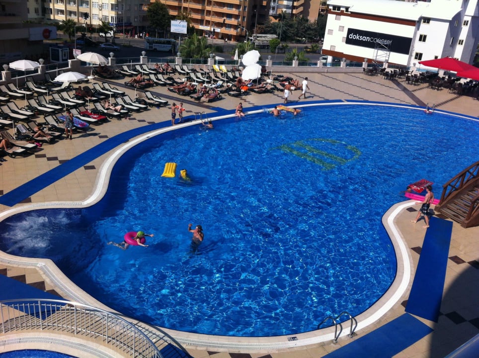Pool Diamond Hill Resort Hotel