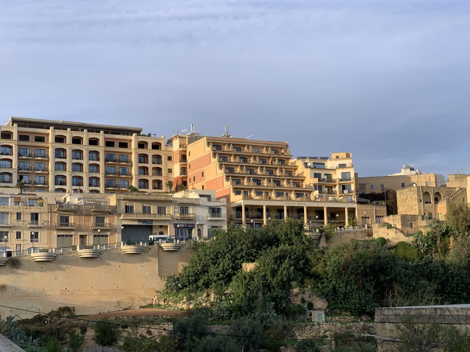 Außenansicht Grand Hotel Gozo
